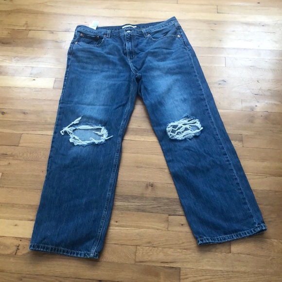 Levi's Denim - SALE Levi’s Low Pro Straight leg distressed Jean denim  Size 33 mid rise